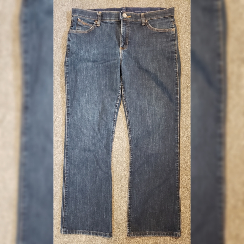 Wrangler Q Baby size 11/12